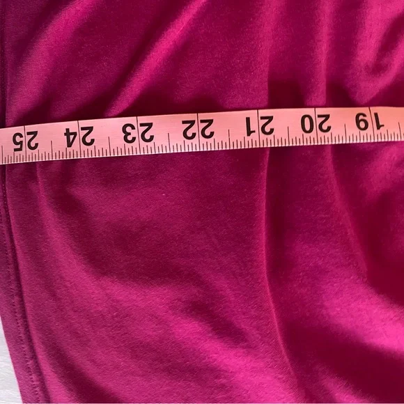 FINAL PRICE CUT LULULEMON Back in Action Pink Short Sleeve size 4-6  21” ptp - Picture 12 of 13